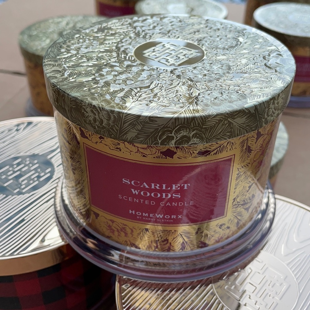 Homeworx Scarlet Woods Candle
